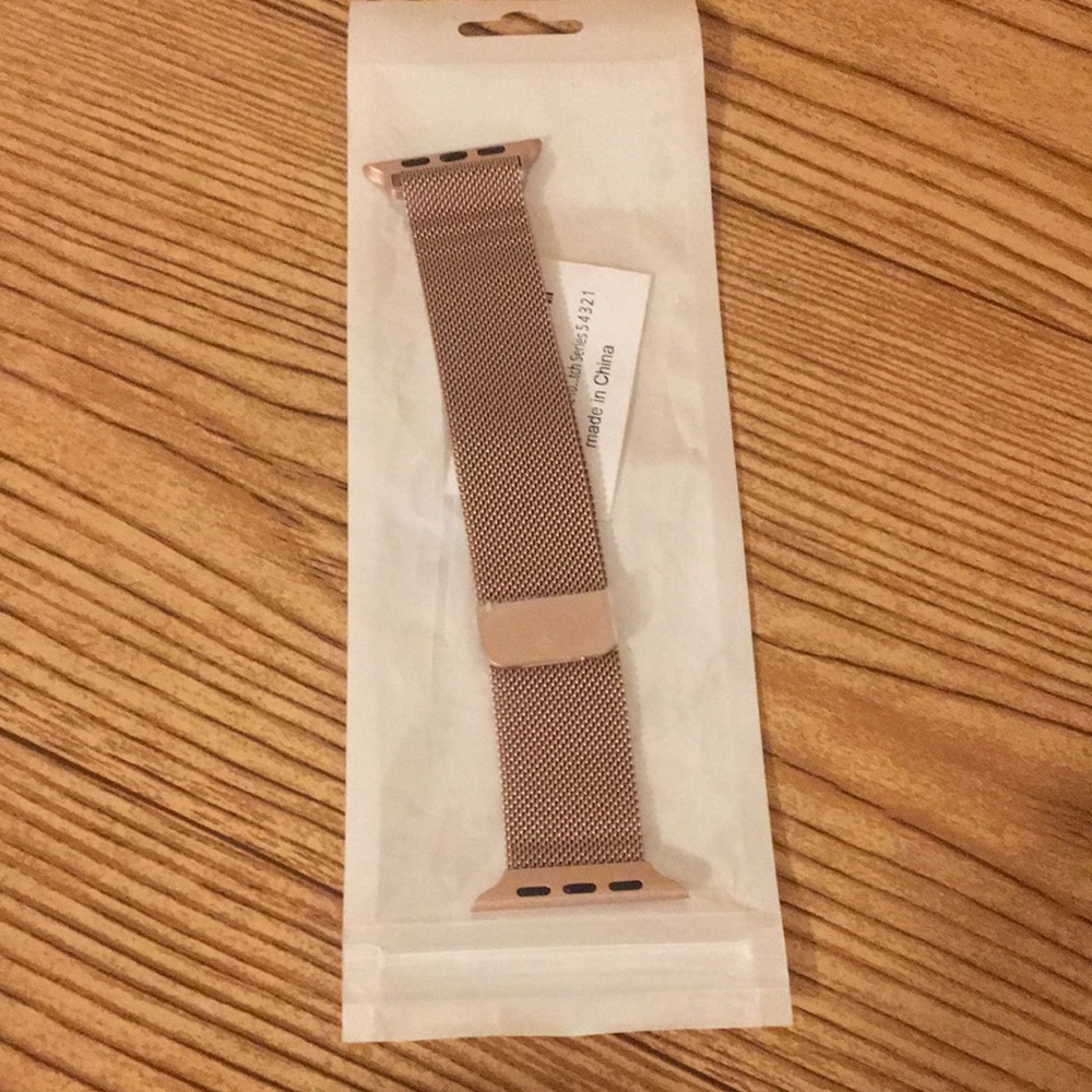 NWT 42/44mm Metal Apple Watch Band